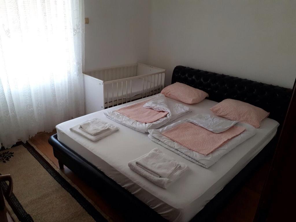 Apartment เทรบินเย ภายนอก รูปภาพ